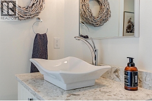 738 Highpointe Drive - Photo 39