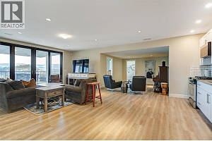 738 Highpointe Drive - Photo 41