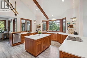 8028 Jackpine Road - Photo 3