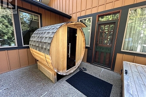 8028 Jackpine Road - Photo 33