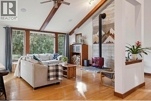 8028 Jackpine Road - Photo 9