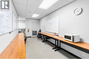 532 Leon Avenue Unit# 200 - Photo 10