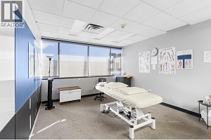 532 Leon Avenue Unit# 200 - Photo 29