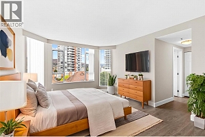 1152 Sunset Drive Unit# 501 - Photo 2