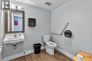 1615 Dickson Avenue Unit# 100 - Photo 35