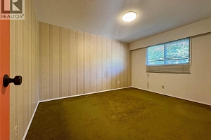 1738 Smithson Drive - Photo 12