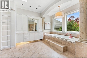 2543 Lucinde Road - Photo 23