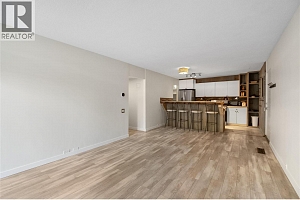 353 Boyce Crescent Unit# 14 - Photo 3