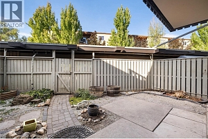 353 Boyce Crescent Unit# 14 - Photo 8