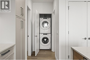 3340 Lakeshore Drive Unit# 306 - Photo 14