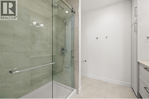 3340 Lakeshore Drive Unit# 306 - Photo 22