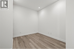 3340 Lakeshore Drive Unit# 306 - Photo 26