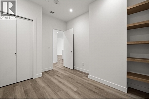 3340 Lakeshore Drive Unit# 306 - Photo 27