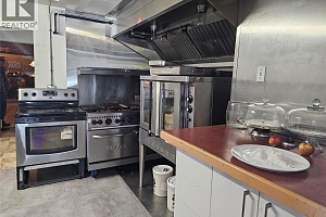 5845 33 Highway - Photo 13