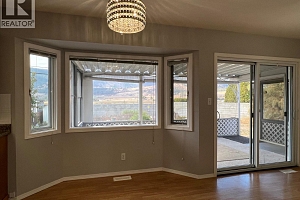 102 1st Street - Photo 5