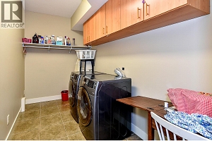 2450 Selkirk Drive Unit# 8 - Photo 27