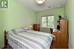 2450 Selkirk Drive Unit# 8 - Photo 32