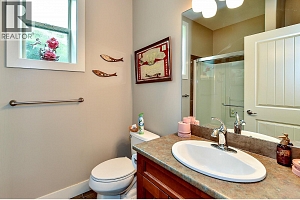 2450 Selkirk Drive Unit# 8 - Photo 34