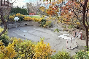 2450 Selkirk Drive Unit# 8 - Photo 57