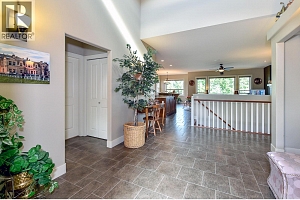 2450 Selkirk Drive Unit# 8 - Photo 6