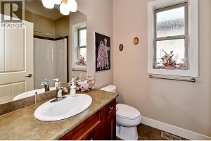 2450 Selkirk Drive Unit# 8 - Photo 8