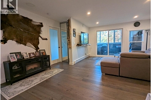 1915 Pacific Court Unit# 401 - Photo 12