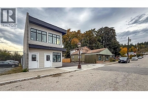 704 Cliff Avenue - Photo 3