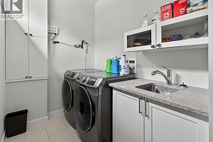 1534 Gregory Road - Photo 30