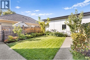 796 Cawston Avenue Unit# 3 - Photo 3