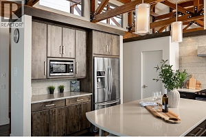 5560 Lakeshore Road - Photo 12