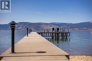 5560 Lakeshore Road - Photo 51