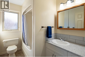 5432 Rochdell Road - Photo 32