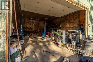 590 Brenda Road - Photo 37