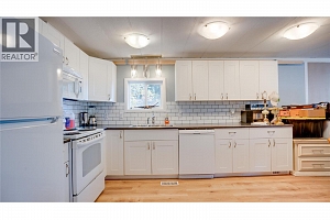 6588 97A Highway Unit# 41 - Photo 12