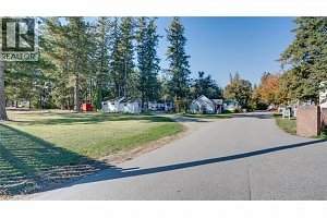 6588 97A Highway Unit# 41 - Photo 7