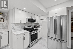 2306 Devon Court - Photo 22