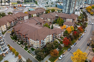 1099 Sunset Drive Unit# 424 - Photo 2