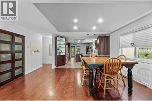 3430 Silverberry Road - Photo 10