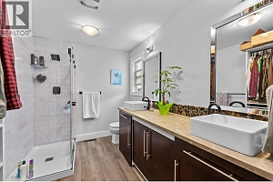 3430 Silverberry Road - Photo 19