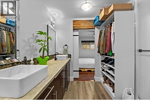 3430 Silverberry Road - Photo 20