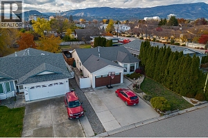 3430 Silverberry Road - Photo 26