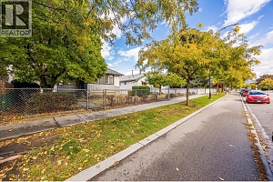 836 Cawston Avenue - Photo 40