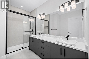 1675 HARBOUR VIEW Crescent - Photo 25