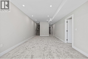 1675 HARBOUR VIEW Crescent - Photo 30