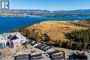 1675 HARBOUR VIEW Crescent - Photo 64