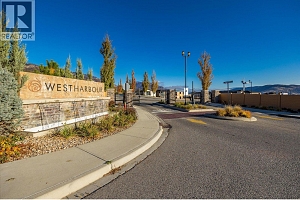 1675 HARBOUR VIEW Crescent - Photo 70