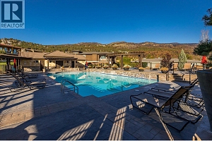 1675 HARBOUR VIEW Crescent - Photo 80