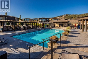 1675 HARBOUR VIEW Crescent - Photo 81