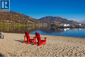 1675 HARBOUR VIEW Crescent - Photo 88