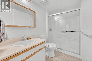 703 Granville Avenue Unit# 104 - Photo 15